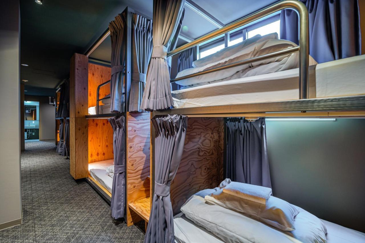Wise Owl River Hostal *